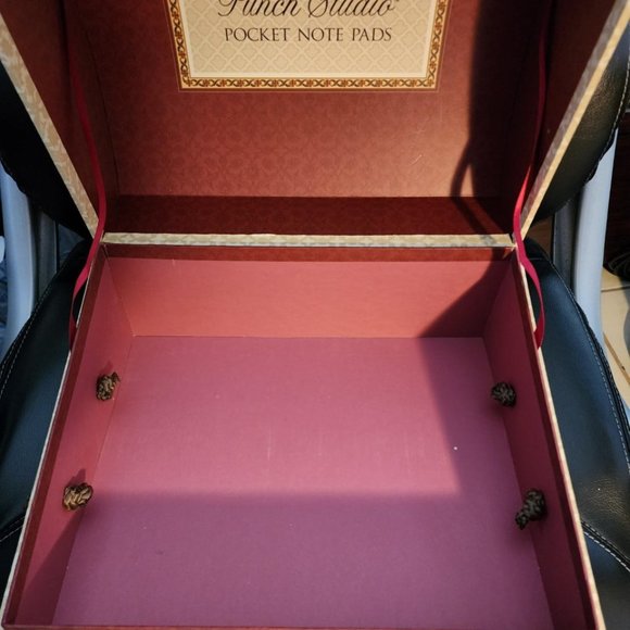 Beautiful Small Storage Trunk - Picture 6 of 6